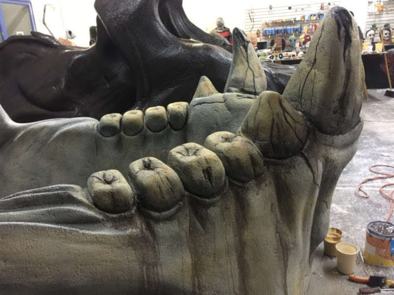 intervención artística casco piloto